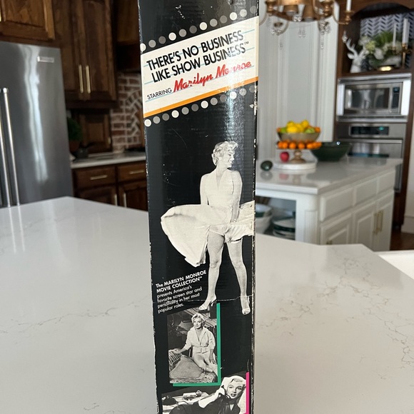 VTG 20th Century Fox Marilyn Monroe Doll - Theres No Business Like Show Business - Picture 3 of 9